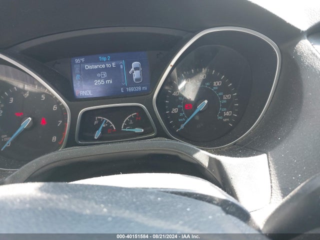 Ford FOCUS SE 2014 1FADP3F22EL392627 Image 7