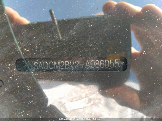 2017 JAGUAR F-PACE SADCM2BV2HA086055 Photo 8