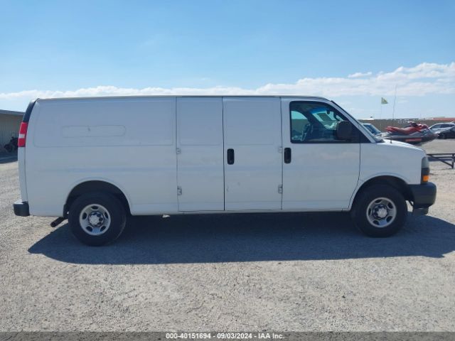 1GCWGBFP7J1266178 Chevrolet Express 2500 Work Van
