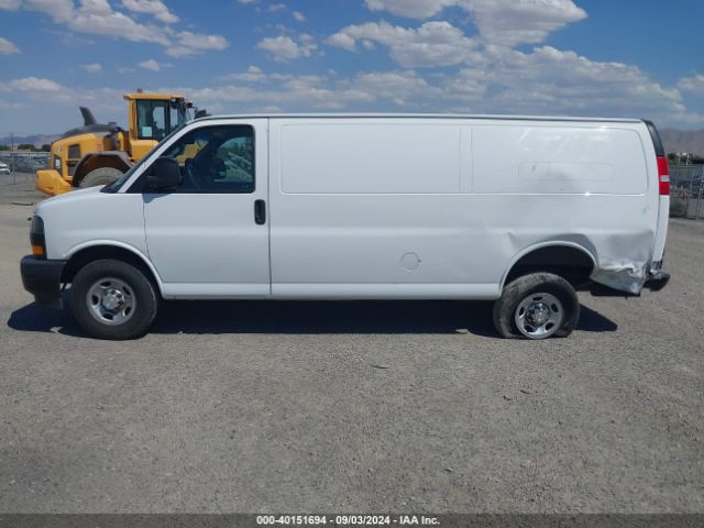 1GCWGBFP7J1266178 Chevrolet Express 2500 Work Van