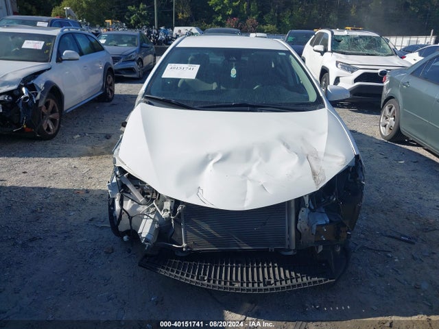Toyota COROLLA LE 2018 5YFBURHE1JP762455 Image 12