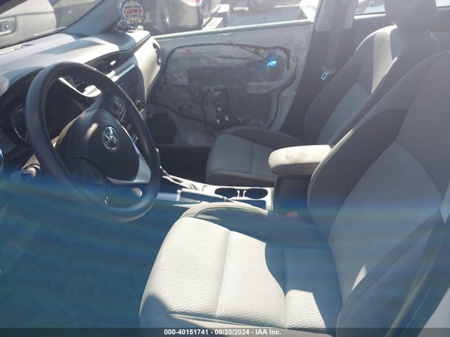 Toyota COROLLA LE 2018 5YFBURHE1JP762455 Image 5