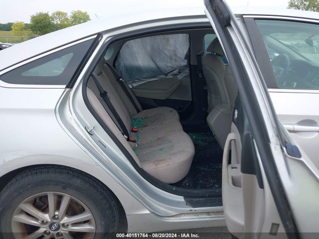 Hyundai Sonata 2017 5NPE24AF3HH541813 Image 8
