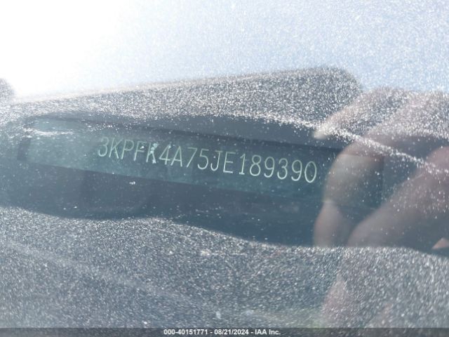 3KPFK4A75JE189390 KIA FORTE LX