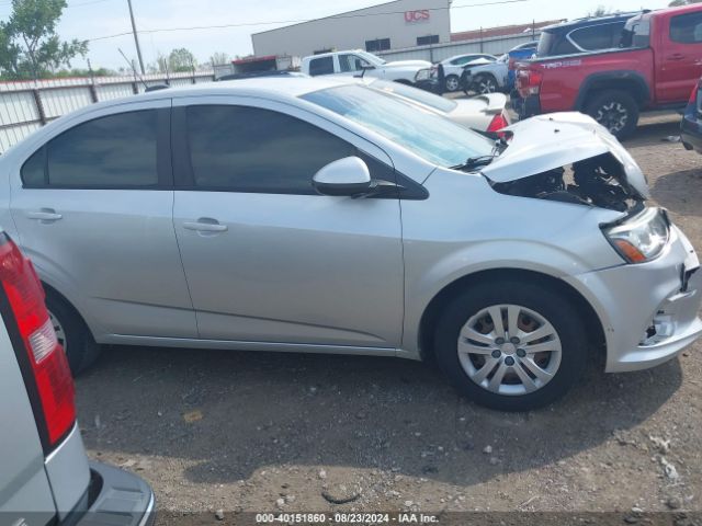 1G1JB5SH6H4111034 Chevrolet Sonic Ls Auto