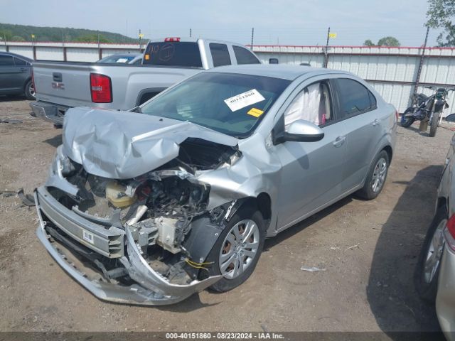 1G1JB5SH6H4111034 Chevrolet Sonic Ls Auto