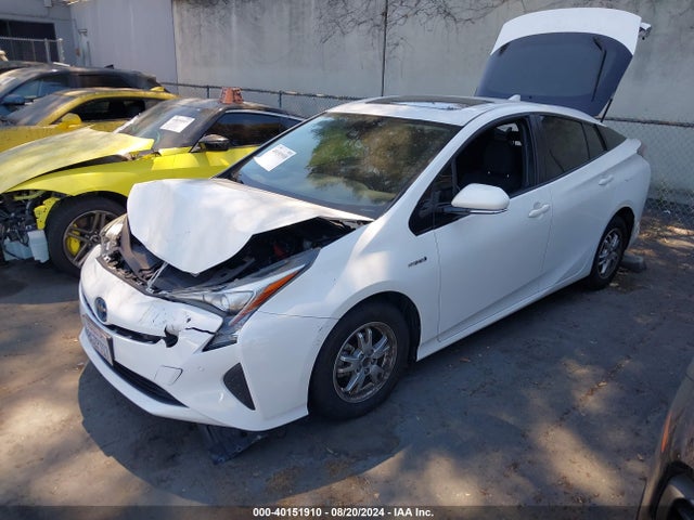 JTDKARFU9J3058421 Toyota Prius