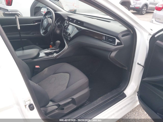 Toyota CAMRY LE 2020 4T1C11AK1LU937657 Image 5