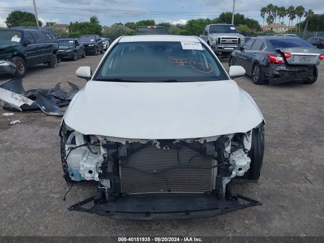 Toyota CAMRY LE 2020 4T1C11AK1LU937657 Image 6