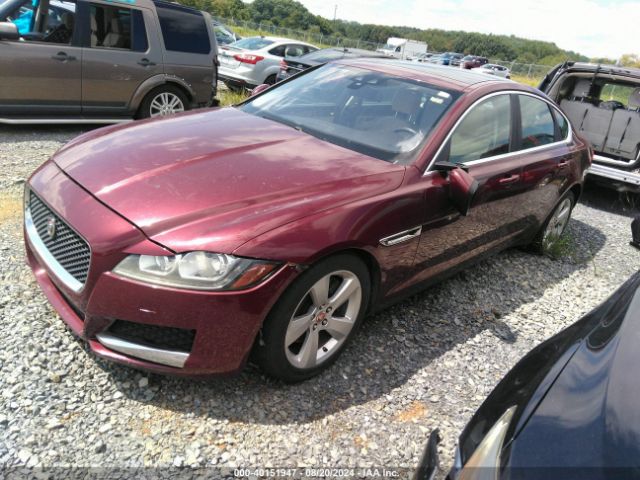 SAJBR4BNXHCY23609 Jaguar Xf 20d