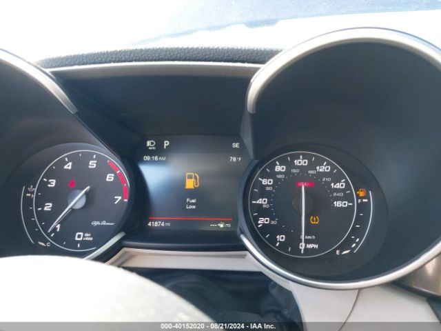 ZARFAEBNXJ7581700 Alfa Romeo Giulia Rwd