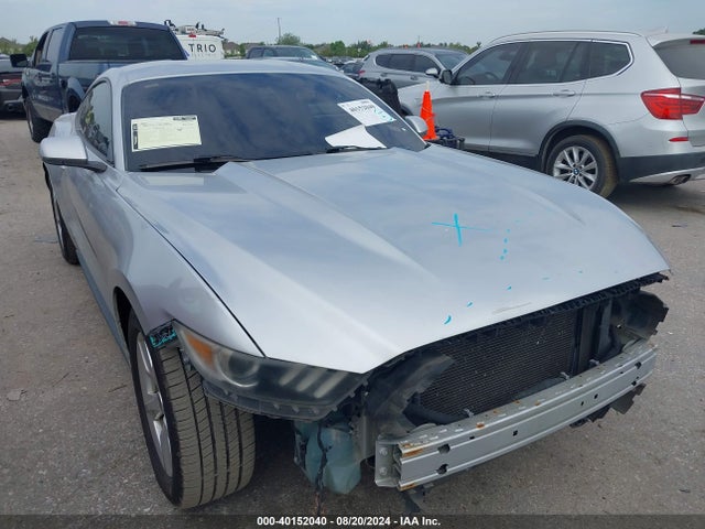 Ford Mustang V6 2015 1FA6P8AM1F5427369 Image 1