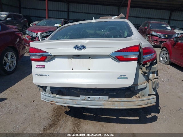 Ford FUSION SE 2019 3FA6P0HD9KR103844 Image 16