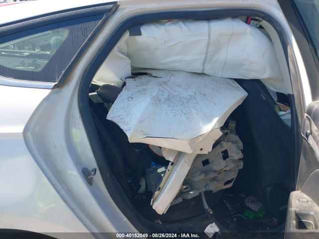 Ford FUSION SE 2019 3FA6P0HD9KR103844 Image 8