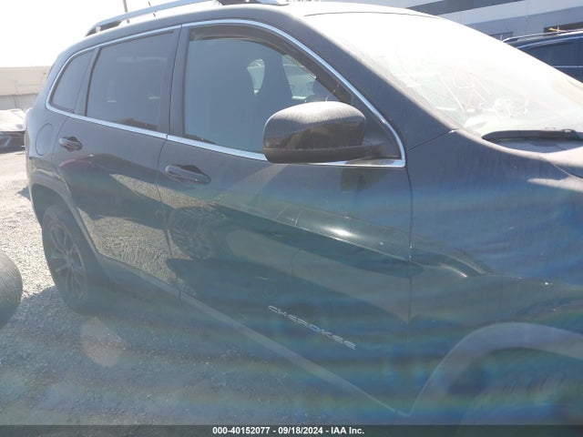 1C4PJLCX5KD110267 Jeep Cherokee Latitude Fwd