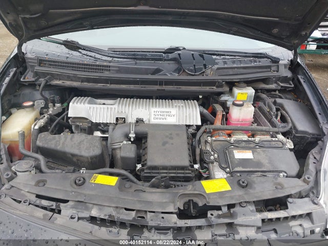 JTDKN3DU3E0382427 Toyota Prius Three