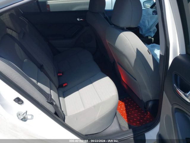 KNAFX4A80G5615966 KIA FORTE EX