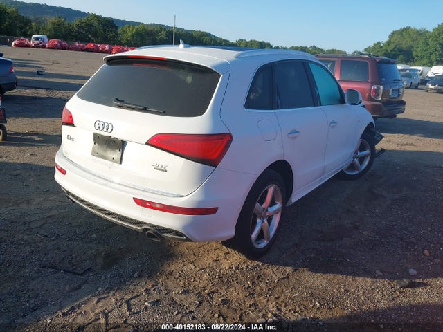 Audi Q5 2.0t Premium 2017 WA1M2AFPXHA087783 Image 4