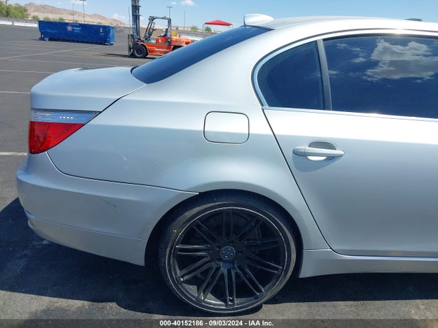 Продаж на аукціоні авто 2008 Bmw 528i, vin: WBANU53518C114854, номер лоту: 40152186