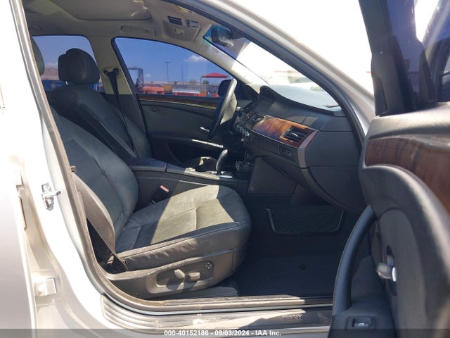 Продаж на аукціоні авто 2008 Bmw 528i, vin: WBANU53518C114854, номер лоту: 40152186