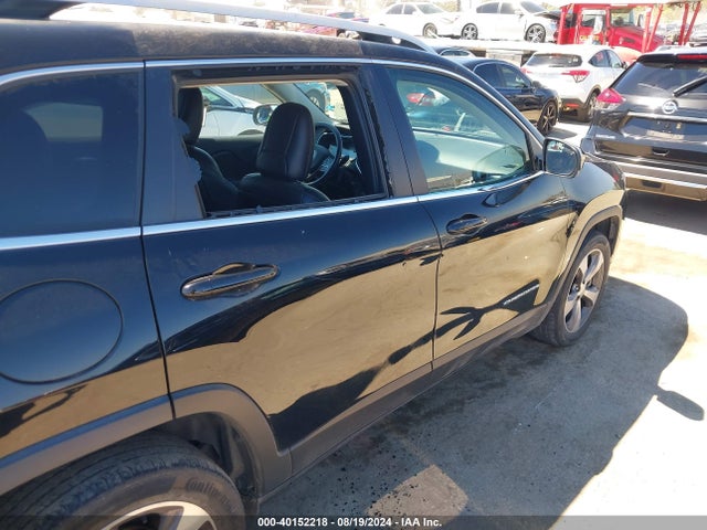 1C4PJLDB8KD438673 Jeep Cherokee Limited Fwd