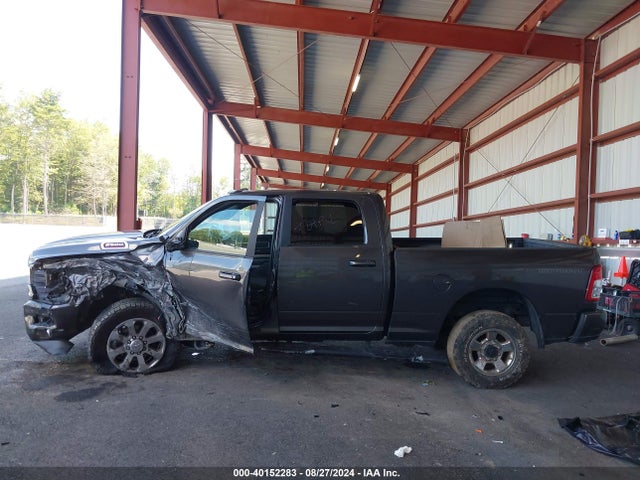3C6UR5DL8MG585539 RAM 2500 Big Horn  4x4 6'4 Box
