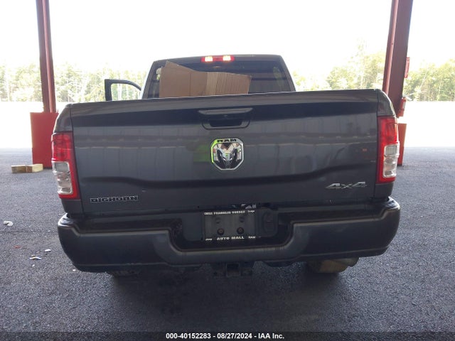 3C6UR5DL8MG585539 RAM 2500 Big Horn  4x4 6'4 Box