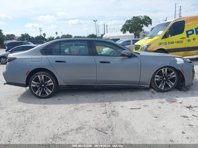 BMW 740 I Xdrive 2024 WBA33EH06RCP93657 Image 13