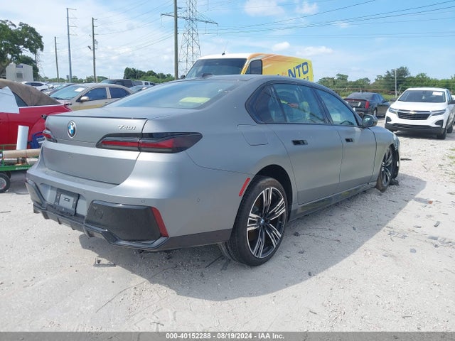 BMW 740 I Xdrive 2024 WBA33EH06RCP93657 Image 4