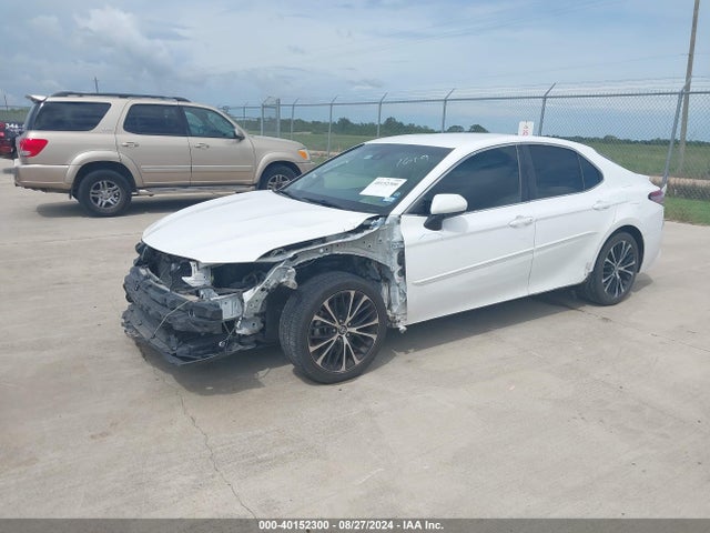 4T1B11HK5JU500498 Toyota CAMRY SE