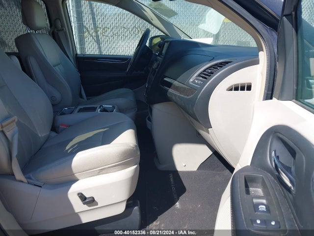 2C4RC1CG1ER277850 Chrysler Town & Country Touring-l