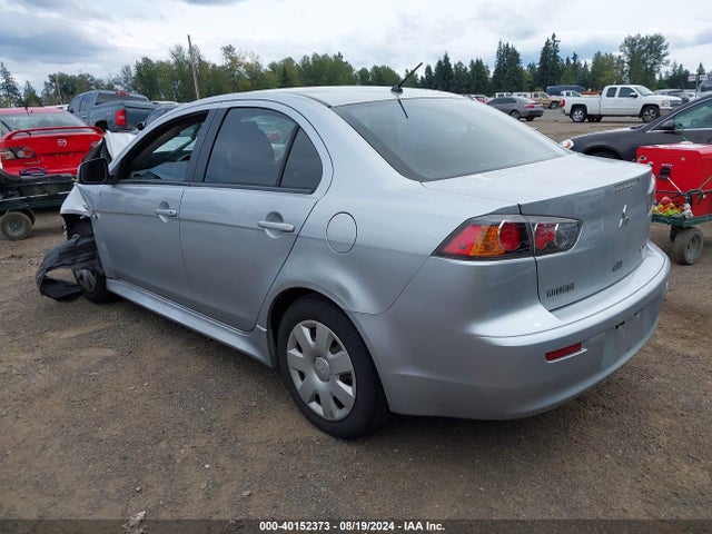 2011 MITSUBISHI LANCER JA32U2FU0BU016857 Photo 2