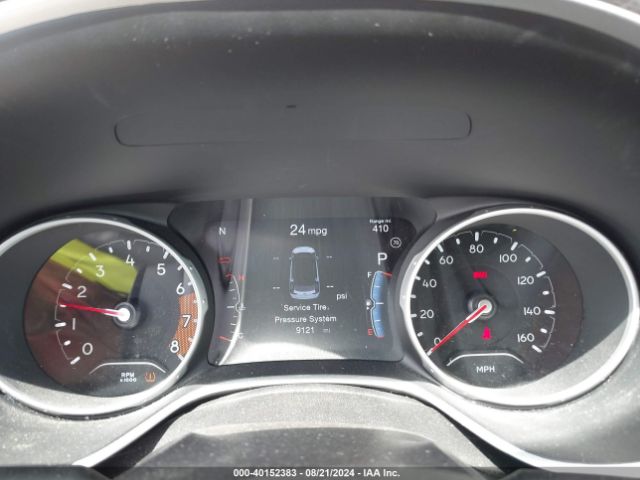 3C4NJCBB5JT134042 Jeep Compass Latitude Fwd