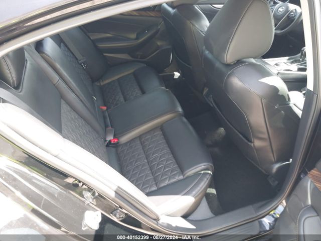 1N4AA6AP3JC398391 Nissan Maxima 3.5 Platinum