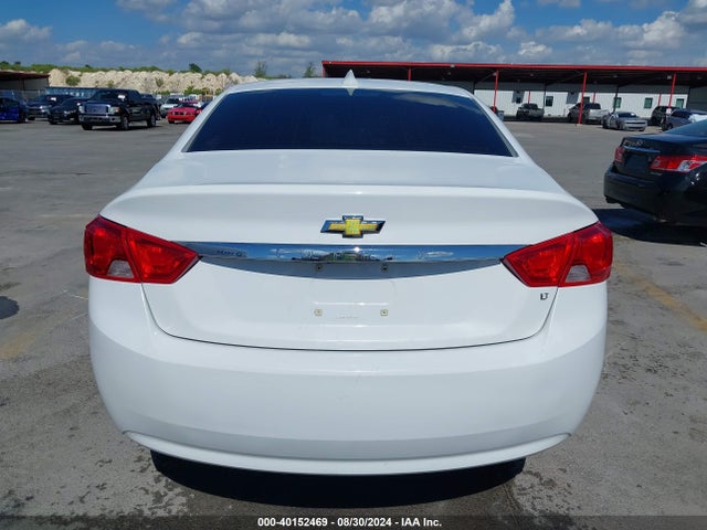 Chevrolet IMPALA 1LT 2018 1G1105SA7JU140475 Image 16