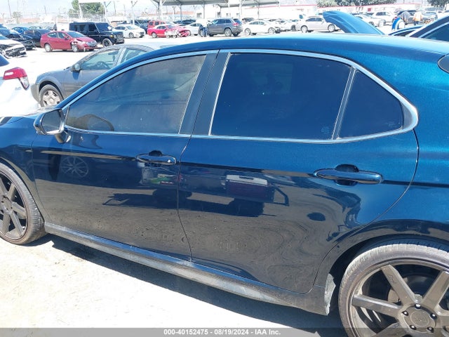 Toyota CAMRY SE 2018 4T1B11HK4JU621863 Image 14