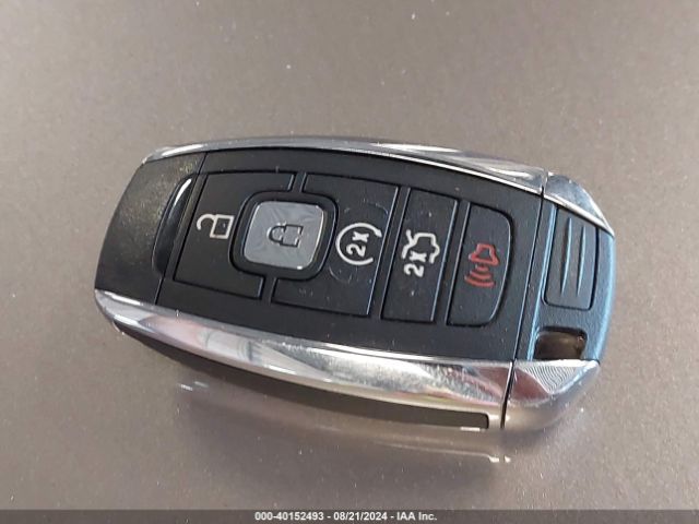 1LN6L9TK3K5607594 Lincoln Continental Select