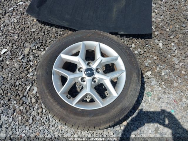 KNDJ23AUXN7806153 KIA SOUL LX