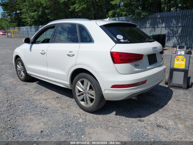 WA1EFCFS1GR018215 Audi Q3 2.0t Premium Plus