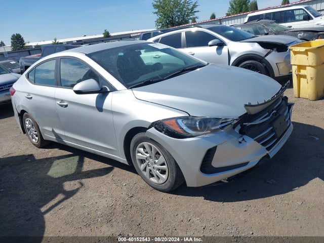 Hyundai ELANTRA SE 2018 5NPD74LF3JH399057 Image 1