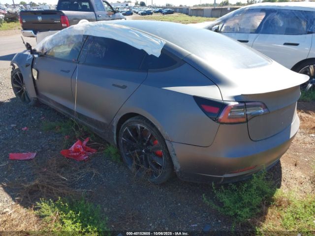 2018 TESLA MODEL 3 5YJ3E1EB3JF072456 Photo 2