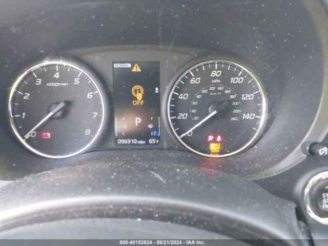 JA4AZ3A32JJ003072 Mitsubishi Outlander Se