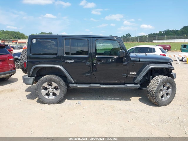 1C4BJWEG4HL516421 Jeep Wrangler Unlimited Sahara 4x4