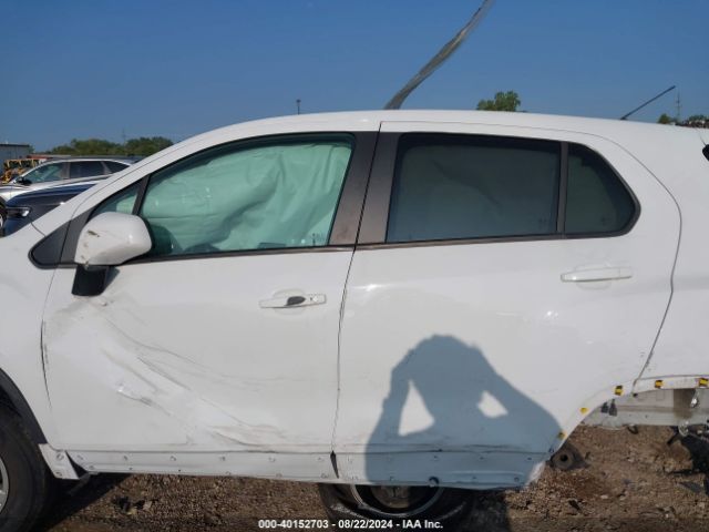 KL7CJKSB6LB092449 Chevrolet Trax Fwd Ls