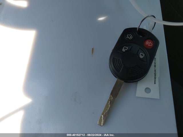 Ford FOCUS SE 2018 1FADP3FE5JL261048 Image 11