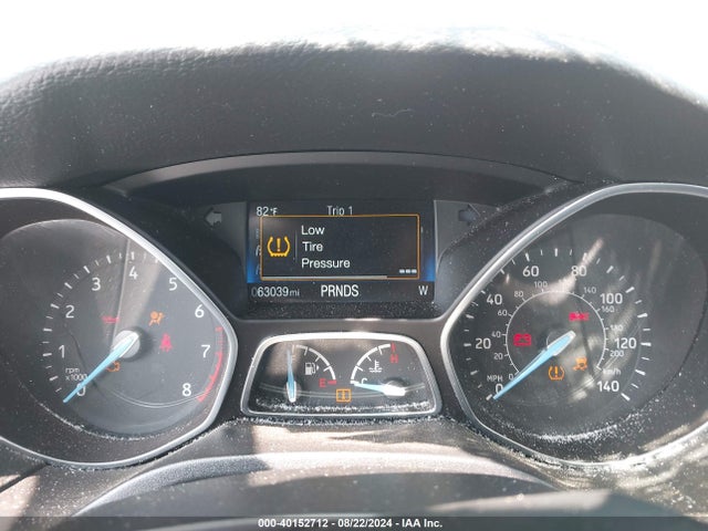Ford FOCUS SE 2018 1FADP3FE5JL261048 Image 7