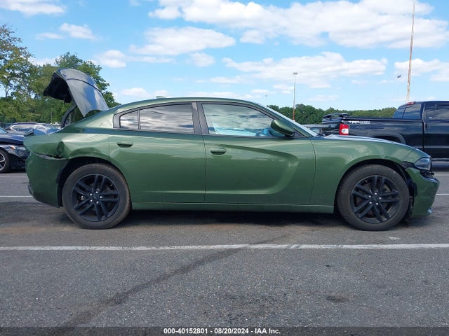 2C3CDXJGXKH631105 Dodge Charger Sxt Awd
