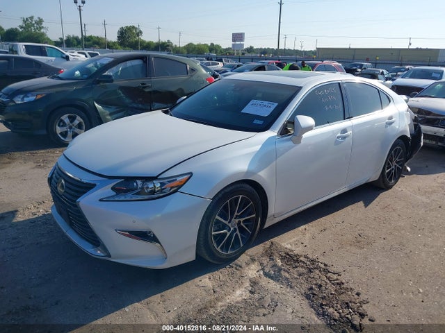 Lexus ES 350 2018 58ABK1GG0JU094892 Image 2