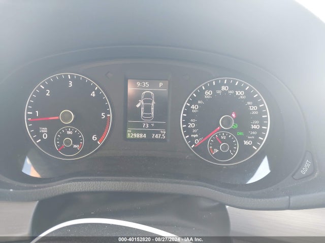 1VWBV7A38FC083600 Volkswagen Passat 2.0l Tdi Se