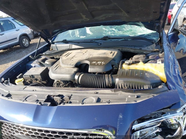Chrysler 300c Awd 2016 2C3CCAKG6GH152508 Image 10